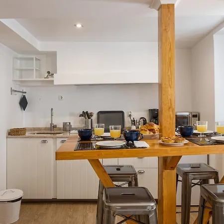 Cozy In Lisbon's Center! *